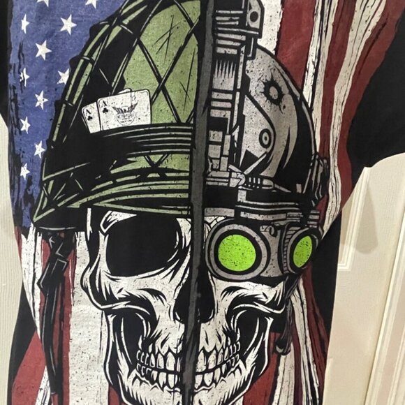 WE THE PEOPLE HOLSTERS T-SHIRT SIZE MEDIUM - Picture 8 of 14